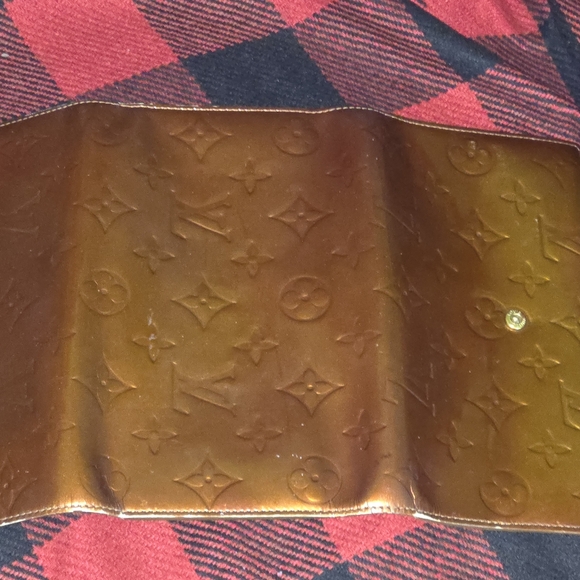 Louis Vuitton vernis wallet with box - Picture 4 of 8